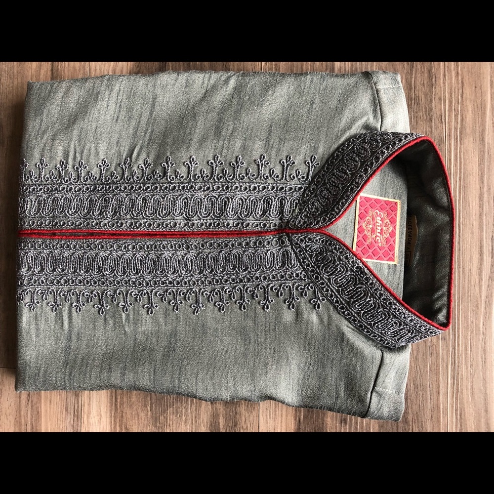 Brandnew Men’s Indian Traditional/Bollywood Kurta - Picture 5 of 8